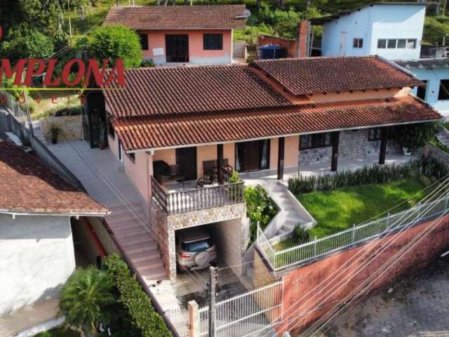 Casa com 5 quartos à venda no Fortaleza Alta, Blumenau  por R$ 470.000