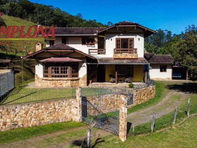 Chácara / sítio com 3 quartos à venda no Belchior Alto, Gaspar  por R$ 2.190.000