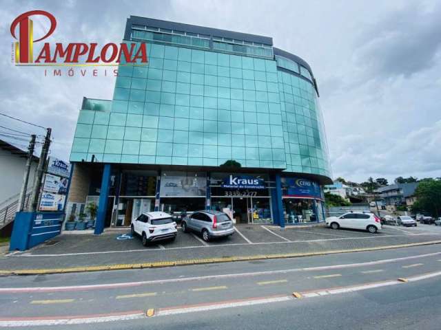 Sala comercial para alugar no Fortaleza, Blumenau  por R$ 15.000