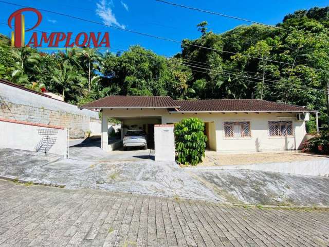 Casa com 3 quartos à venda no Tribess, Blumenau  por R$ 430.000