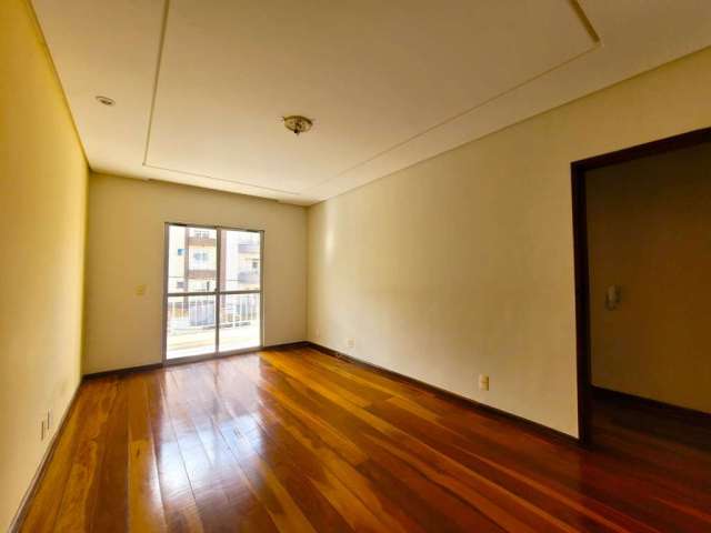 Apartamento com 2 quartos para alugar na Ladeira Alexandre Leonel, Cascatinha, Juiz de Fora, 113 m2 por R$ 1.300