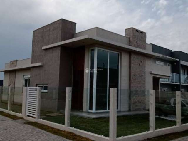 Casa com 3 quartos à venda na LATERAL, 230, Bosque do Albatroz, Osório, 115 m2 por R$ 750.000