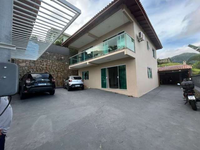 Casa com 5 quartos à venda na Maria Filomena de Souza, 134, Saco Grande, Florianópolis, 160 m2 por R$ 1.300.000