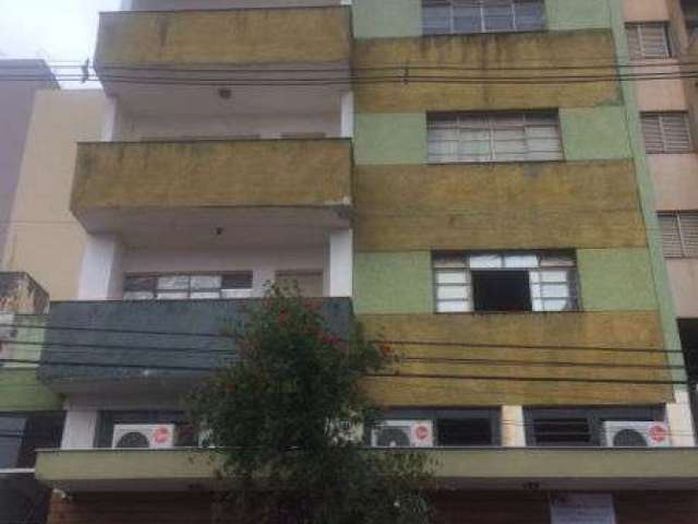 Apartamento  com 2 quartos no Edifício Egles - Bairro Centro em Londrina