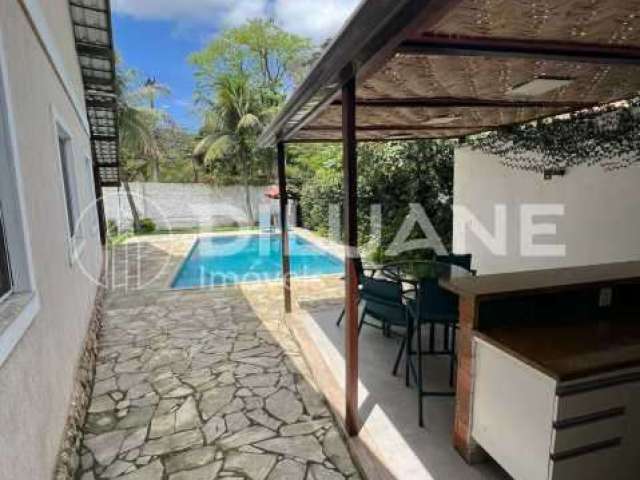 Casa em condomínio fechado à venda na Avenida Irene Lopes Sodré, Engenho do Mato, Niterói, 150 m2 por R$ 950.000