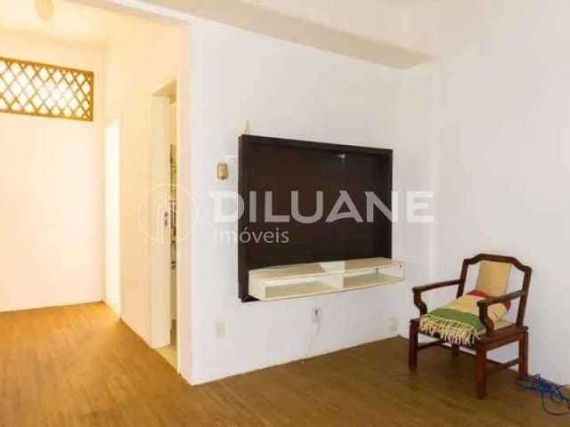 Apartamento com 1 quarto à venda na Rua Pedro Américo, Catete, Rio de Janeiro, 45 m2 por R$ 300.000