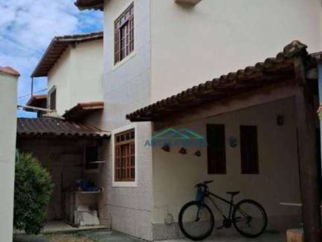 Casa com 2 dormitórios - venda por R$ 380.000,00 ou aluguel por R$ 2.500,00/mês - Extensão do Bosque - Rio das Ostras/RJ