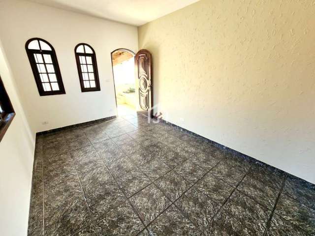 Casa com 3 quartos à venda no Morada dos Nobres, Taubaté  por R$ 350.000