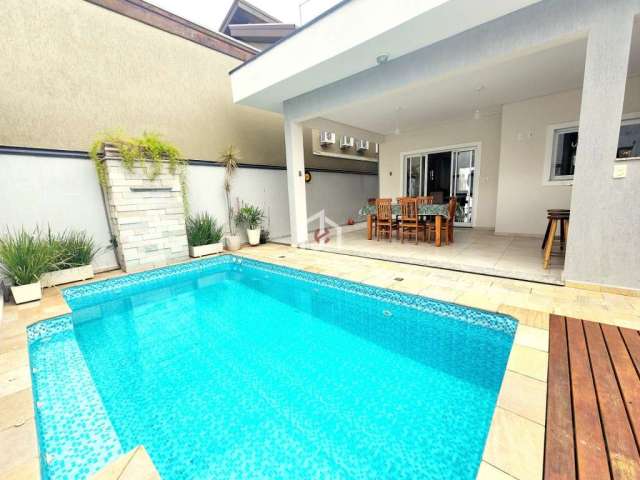 Casa em condomínio fechado com 4 quartos à venda no Jardim Oasis, Taubaté  por R$ 1.050.000