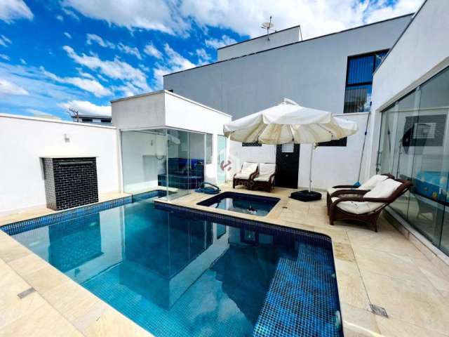 Casa com 3 quartos à venda no Jardim Oasis, Taubaté  por R$ 990.000