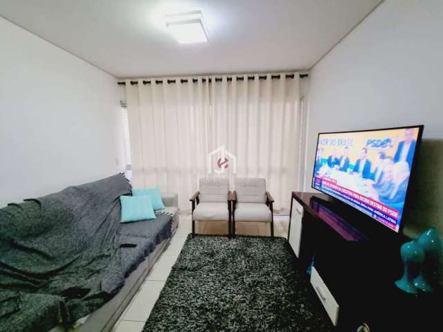 Apartamento com 3 quartos para alugar na Vila Edmundo, Taubaté  por R$ 4.050