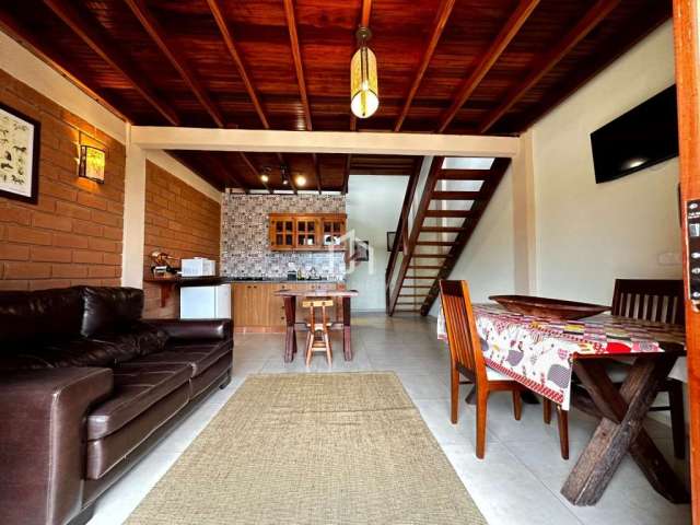 Casa com 2 quartos à venda no Centro, Santo Antônio do Pinhal  por R$ 1.000.000
