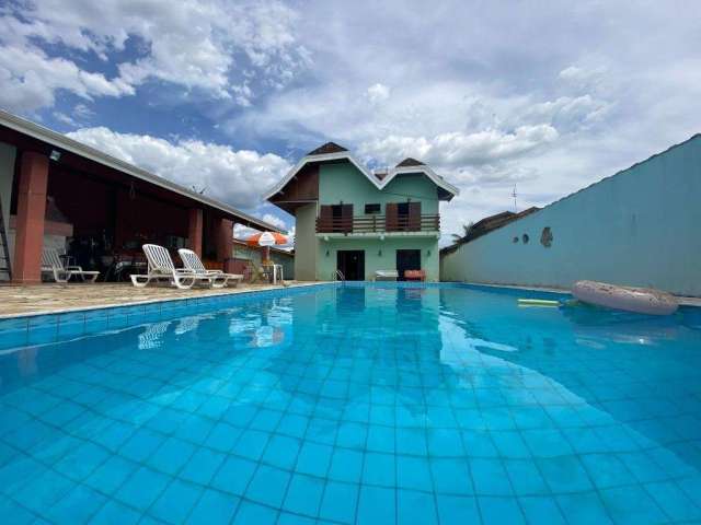 Casa com 4 quartos à venda no Jardim Residencial Doutor Lessa, Pindamonhangaba  por R$ 1.325.000