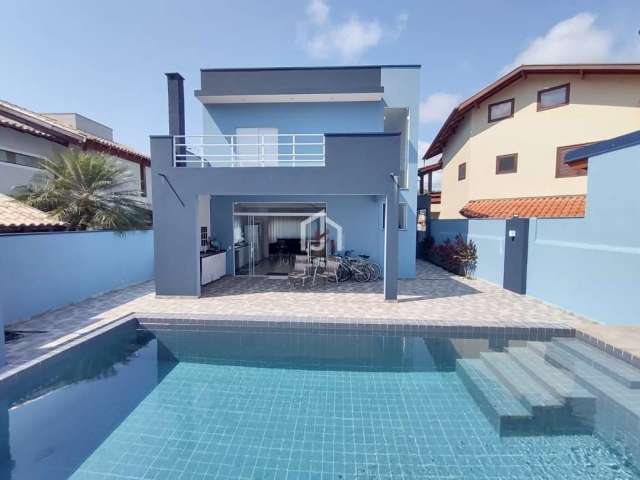 Casa em condomínio fechado com 3 quartos à venda em Horto Florestal, Ubatuba  por R$ 950.000