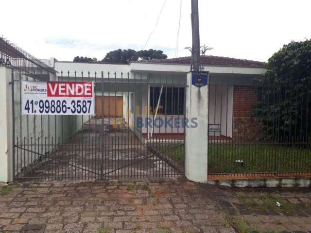 Casa à venda no bairro Ahú - Curitiba/PR