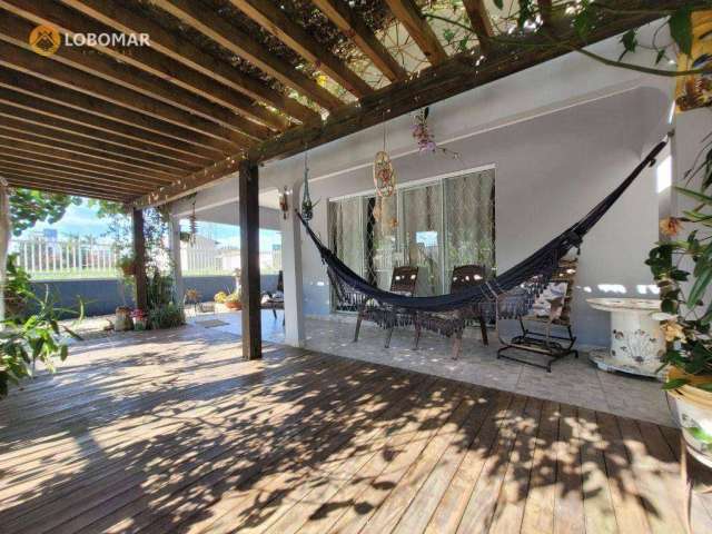 Casa à venda, 203 m² por R$ 870.000,00 - Centro - Penha/SC