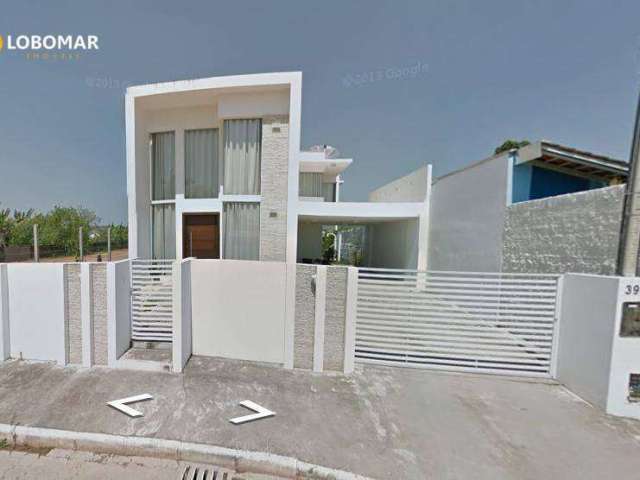 Sobrado com 4 dormitórios à venda, 240 m² por R$ 1.800.000,00 - Centro - Balneário Piçarras/SC