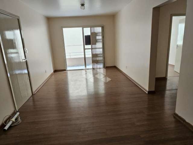 Apartamento com 03 dormitórios à venda no bairro Nossa Senhora de Fátima, em Santa Maria, RS.
