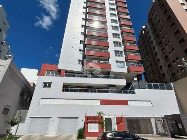 Apartamento 2 domitórios e vaga dupla de garagem à venda na Rua Gaspar Martins, Bairro Nossa Sra Medianeira, em Santa Maria-RS