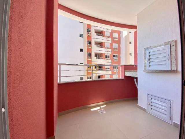 Apartamento &#224; venda de 3 dormitórios com suíte em Barreiros por 690 mil