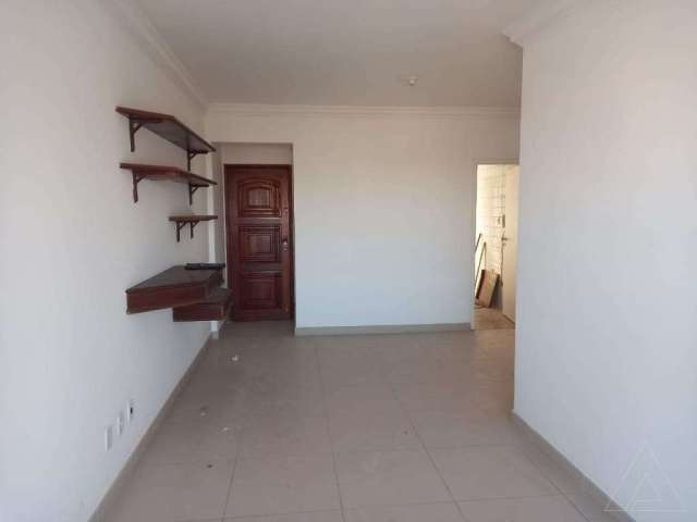 Apartamento com 3 quartos,100m² aluguel por R$ 1.600,00