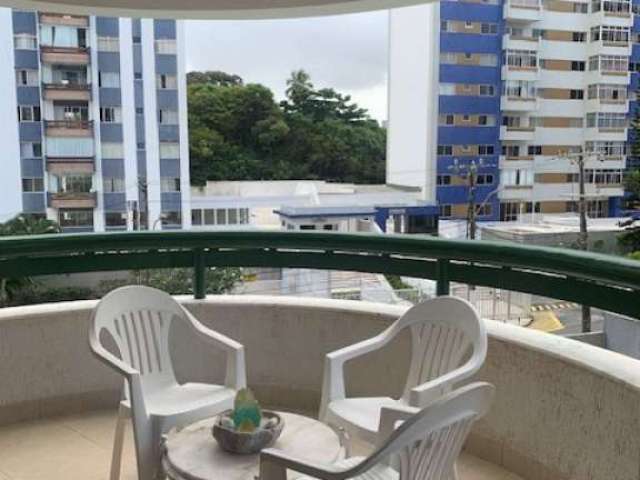 Apartamento na Pituba com 3 quartos e 1 suíte, 135,00 m² à venda por R$ 745.000,00