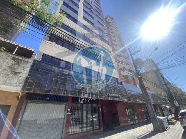 Conjunto Comercial para alugar, 19.20 m2 por R$450.00  - Centro - Curitiba/PR