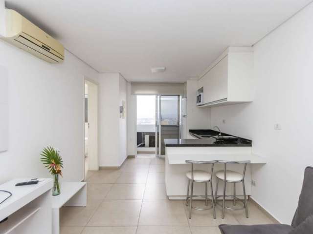 Apartamento com 1 quarto para alugar na Avenida Cândido de Abreu, 70, Centro Cívico, Curitiba, 37 m2 por R$ 2.750