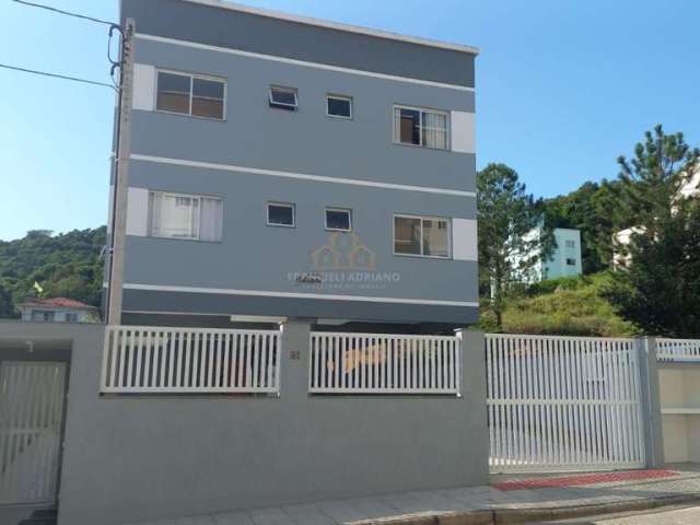 Apartamento a venda com 03 Dormitórios no bairro Ipiranga - São José - SC