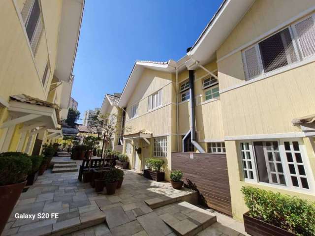 Casa com 3 quartos à venda no Jardim Monte Kemel, São Paulo , 155 m2 por R$ 860.000