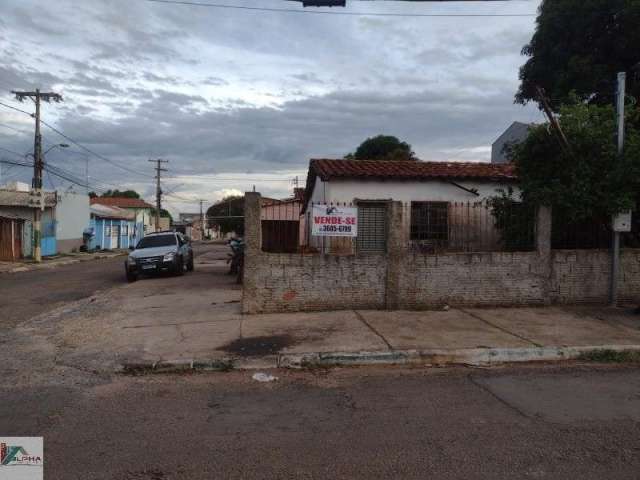 Casa com 4 quartos à venda na Rua Borborema, Planalto, Cuiabá por R$ 220.000