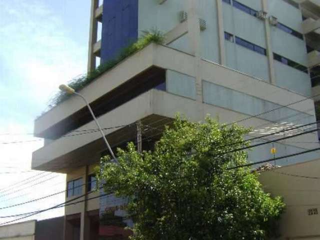 Andar inteiro do Edifício Centro Médico, localizado no Centro de São Leopoldo. Andar 'A' (504m²) e andar 'B' (542 m²), incluindo 07 VAGAS na garagem do edifício. Preço e disponibil