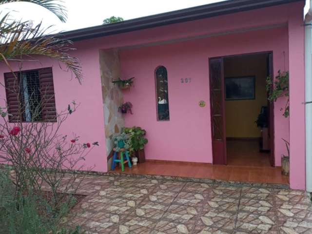 Casa à venda no bairro Jardim Itapema em Viamão.&lt;BR&gt;Imóvel com sala e cozinha, 02 dormitórios, banheiro, jardim e quintal com árvores frutíferas.