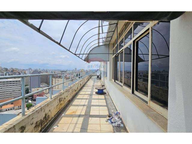 05 salas comerciais rooftop com varanda totalizando 220m² no Centro de BH