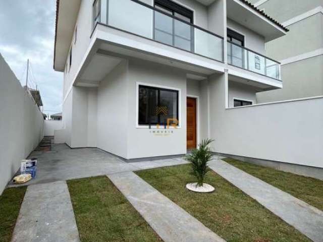 Casa com 3 quartos à venda na Rua Ladislau Pedro Moreira, 998, Nova Palhoça, Palhoça por R$ 560.000