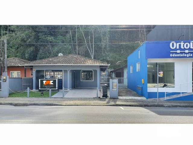 Casa à venda no bairro Centro - São Francisco do Sul/SC