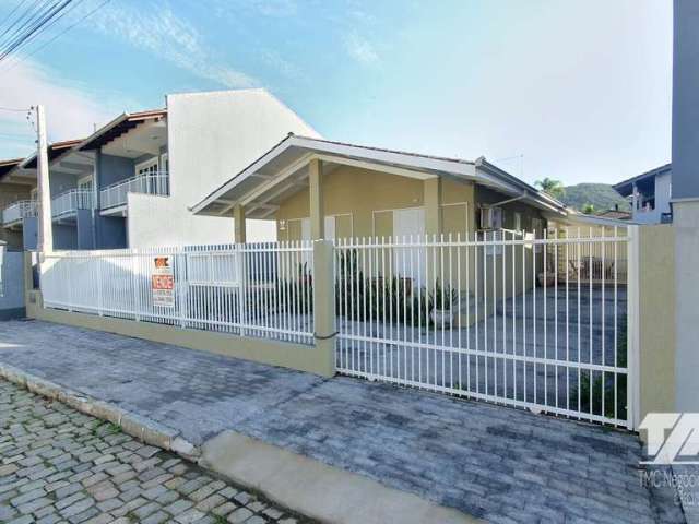 Casa à venda no bairro Itaguaçú - São Francisco do Sul/SC