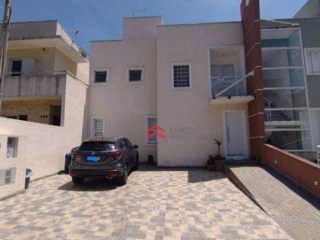 Casa com 3 dormitórios com 190 m²  - Vila D