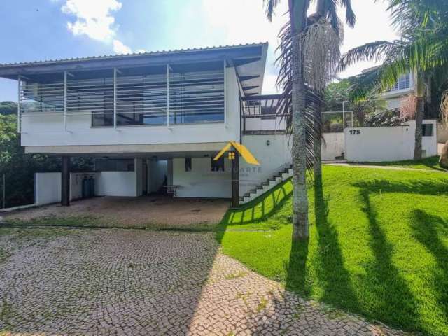 Casa com 3 suítes à venda, 353m² por R$ 1.472.000,00 em Condomínio  - Atibaia/SP