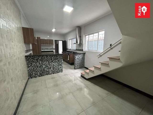 Casa com 3 quartos à venda na Avenida Dona Ida Cerati Magrini, 364, Piraporinha, Diadema por R$ 690.000