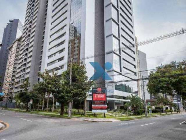 Apartamento tipo Studio Mobiliado à venda, 27 m² por R$ 380.000 - Batel - Curitiba/PR