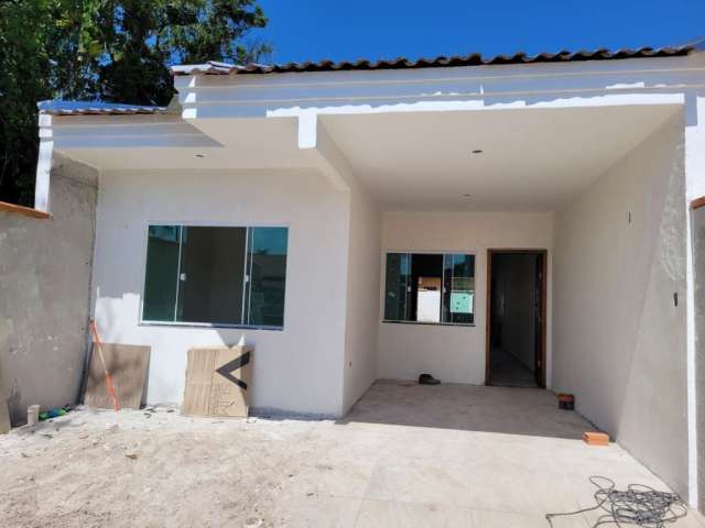 Casa em construção, no bairro Itapema do Norte em Itapoá