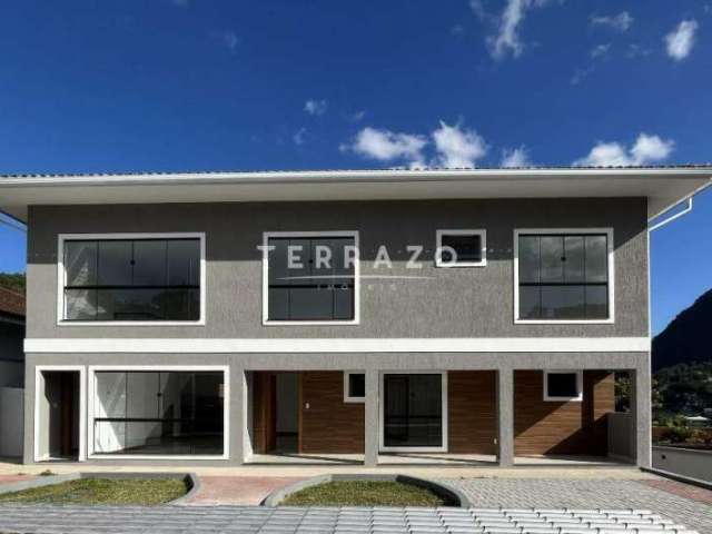 Casa com 3 quartos à venda, 137 m² por R$ 870.000,00 - Alto- Teresópolis/RJ - Cód 4728