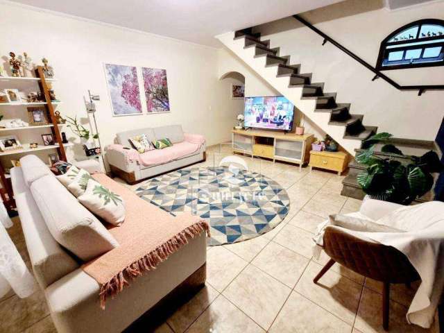 Sobrado com 3 dormitórios à venda, 165 m² por R$ 630.000,00 - Jardim Utinga - Santo André/SP