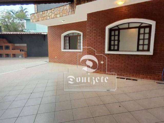 Sobrado com 3 dormitórios à venda, 180 m² por R$ 880.000,00 - Santa Maria - Santo André/SP
