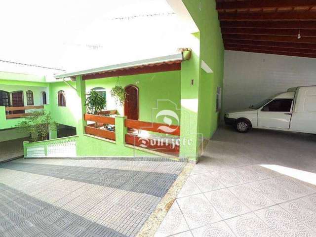 Sobrado com 3 dormitórios à venda, 315 m² por R$ 956.000,00 - Silveira - Santo André/SP
