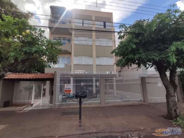 Apartamento com 3 quartos à venda na Avenida Inglaterra, 1000, Igapó, Londrina por R$ 450.000