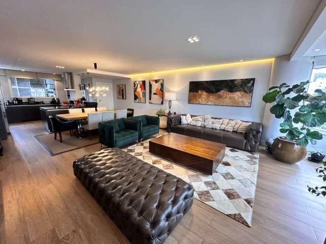 Apartamento com 3 quartos à venda no Centro, Joinville , 164 m2 por R$ 1.500.000