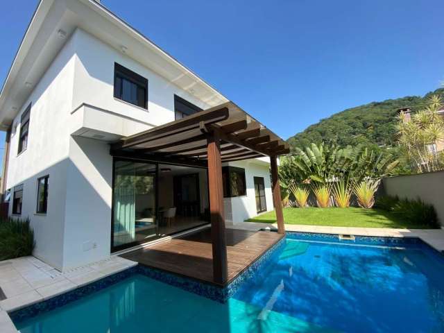 Casa com 5 quartos à venda em Pirabeiraba, Joinville  por R$ 2.480.000