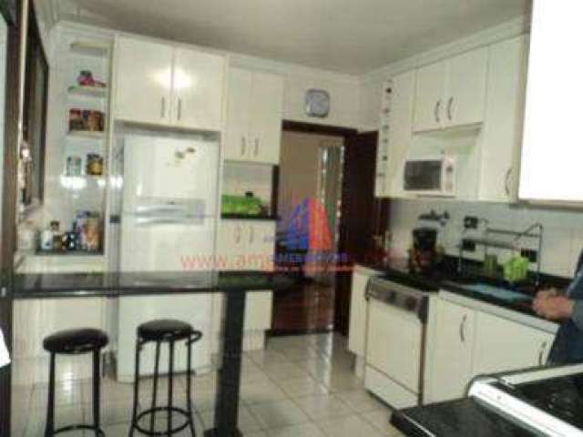 Apartamento com 3 dormitórios à venda, 168 m² por R$ 900.000,00 - Vila Santa Catarina - Americana/SP